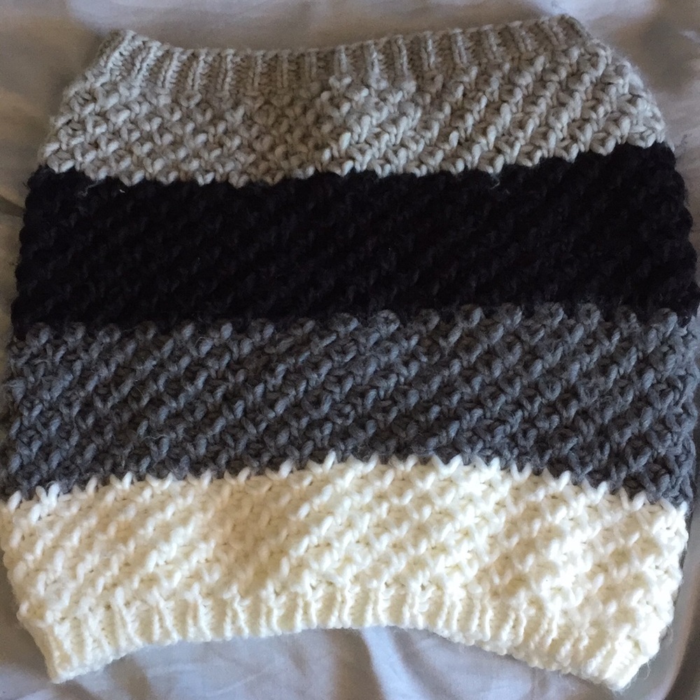 Knit scarf 🔥3 for $25⚡️